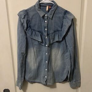 PILCRO Super soft Denim Ruffle Button-Up Shirt